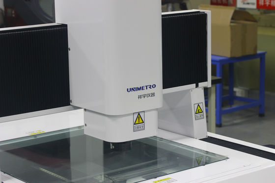 Vision Measuring System with High-Speed Movement for Large-Size PCB and LCD Inspection
